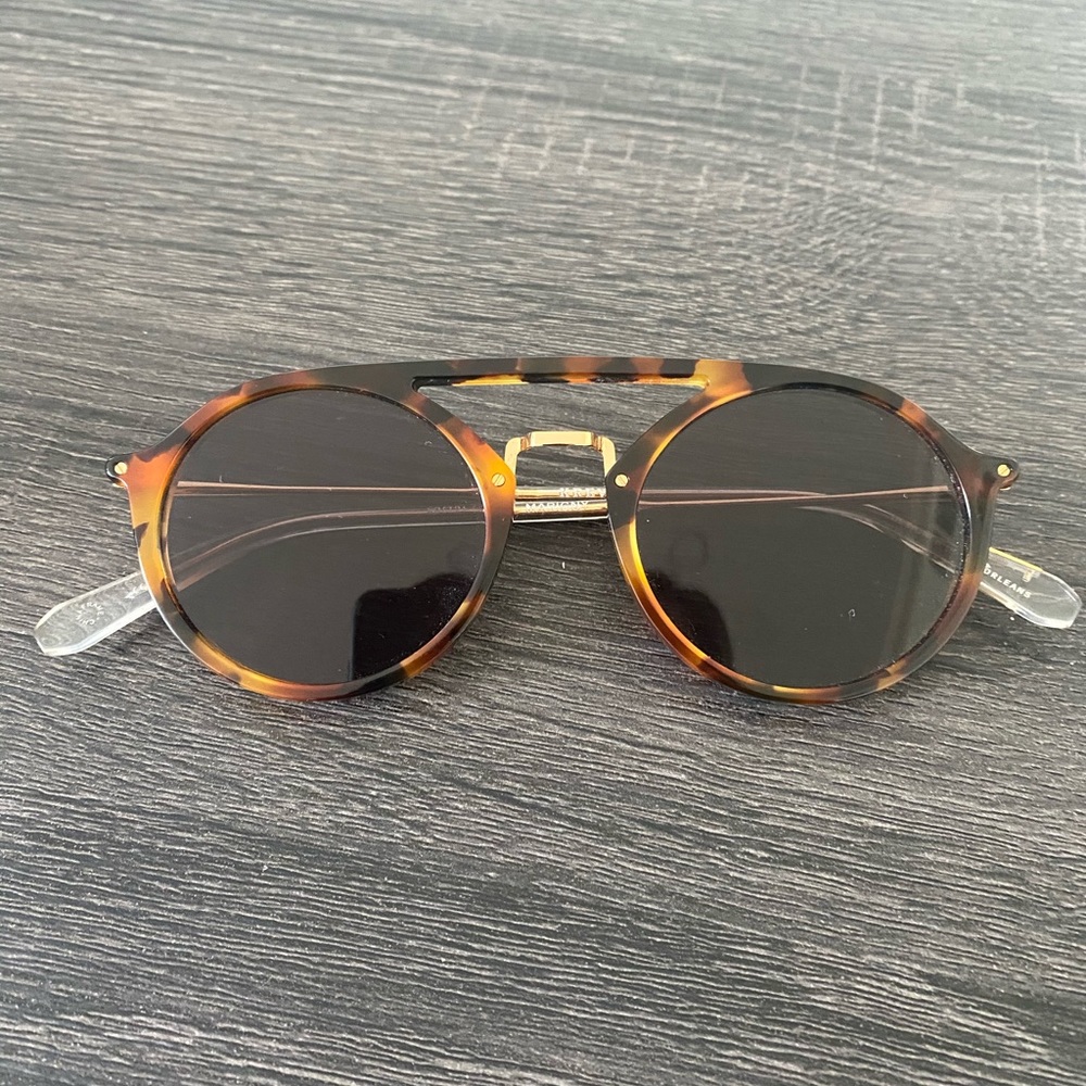 KREWE ST. LOUIS SUNGLASSES
